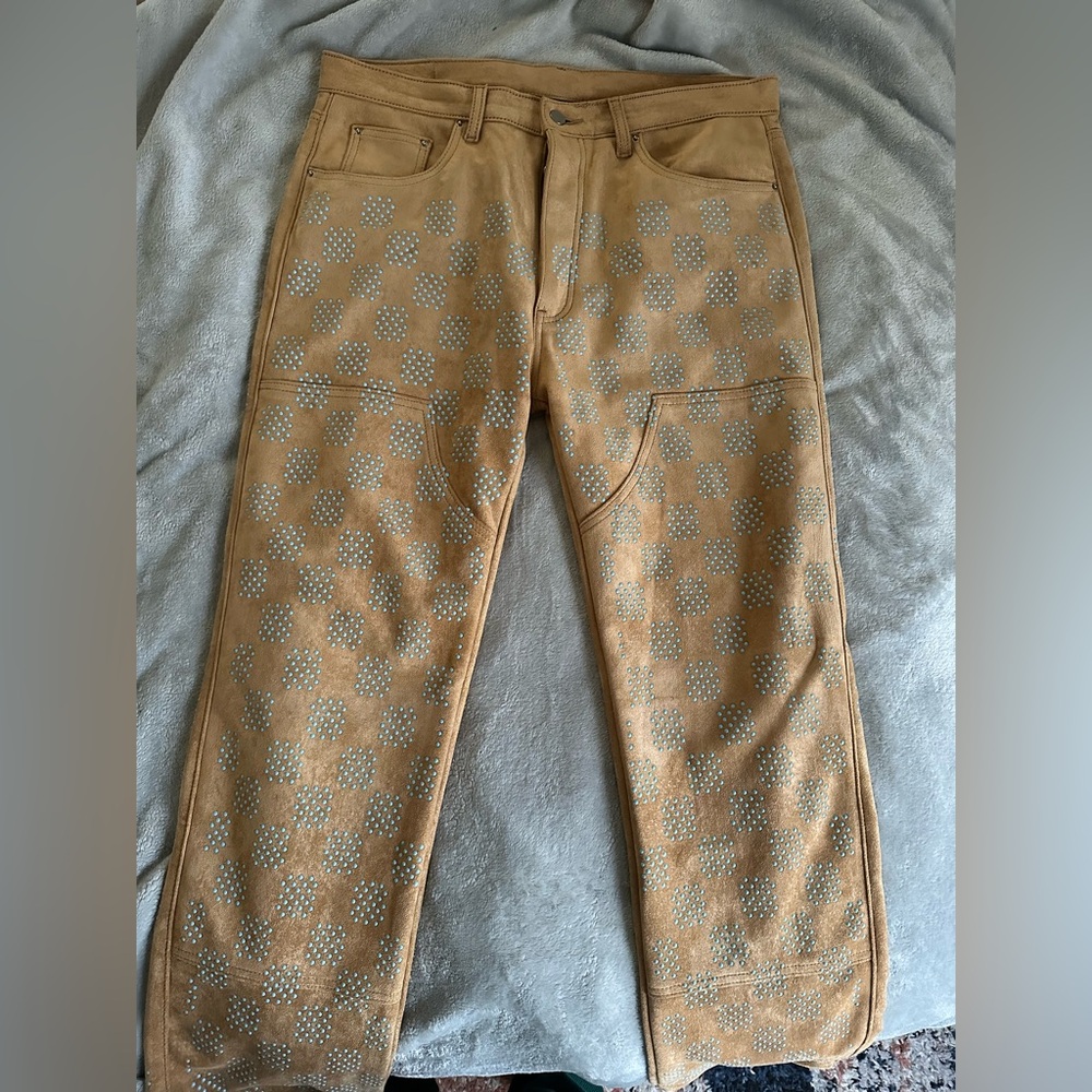 Mnml suede studded pants